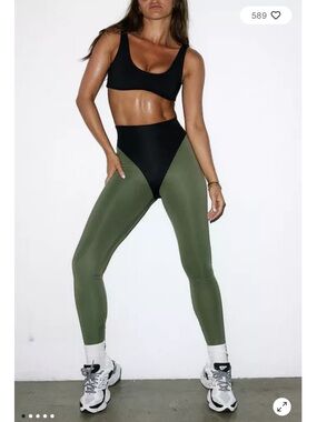 Heros 80’s legging + ballet top